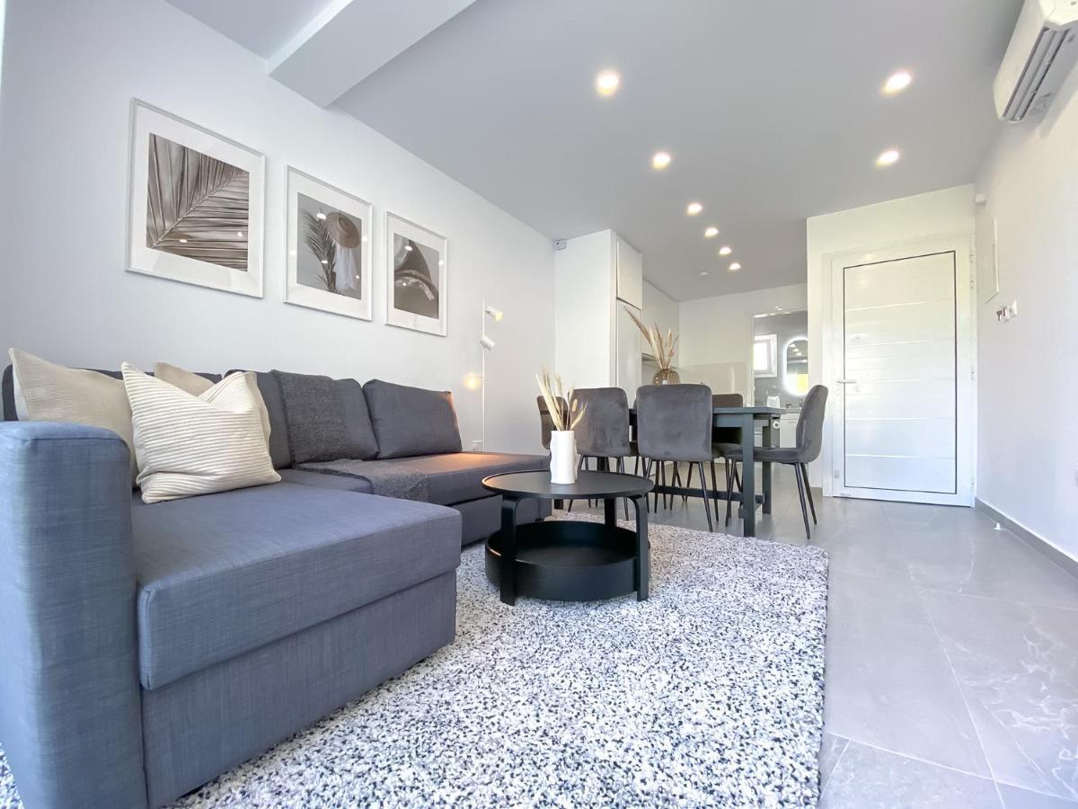 Phaedrus Living Limnaria Luxury Flat Vine 121 Πάφος